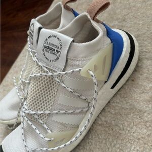 Adidas’s white sneakers